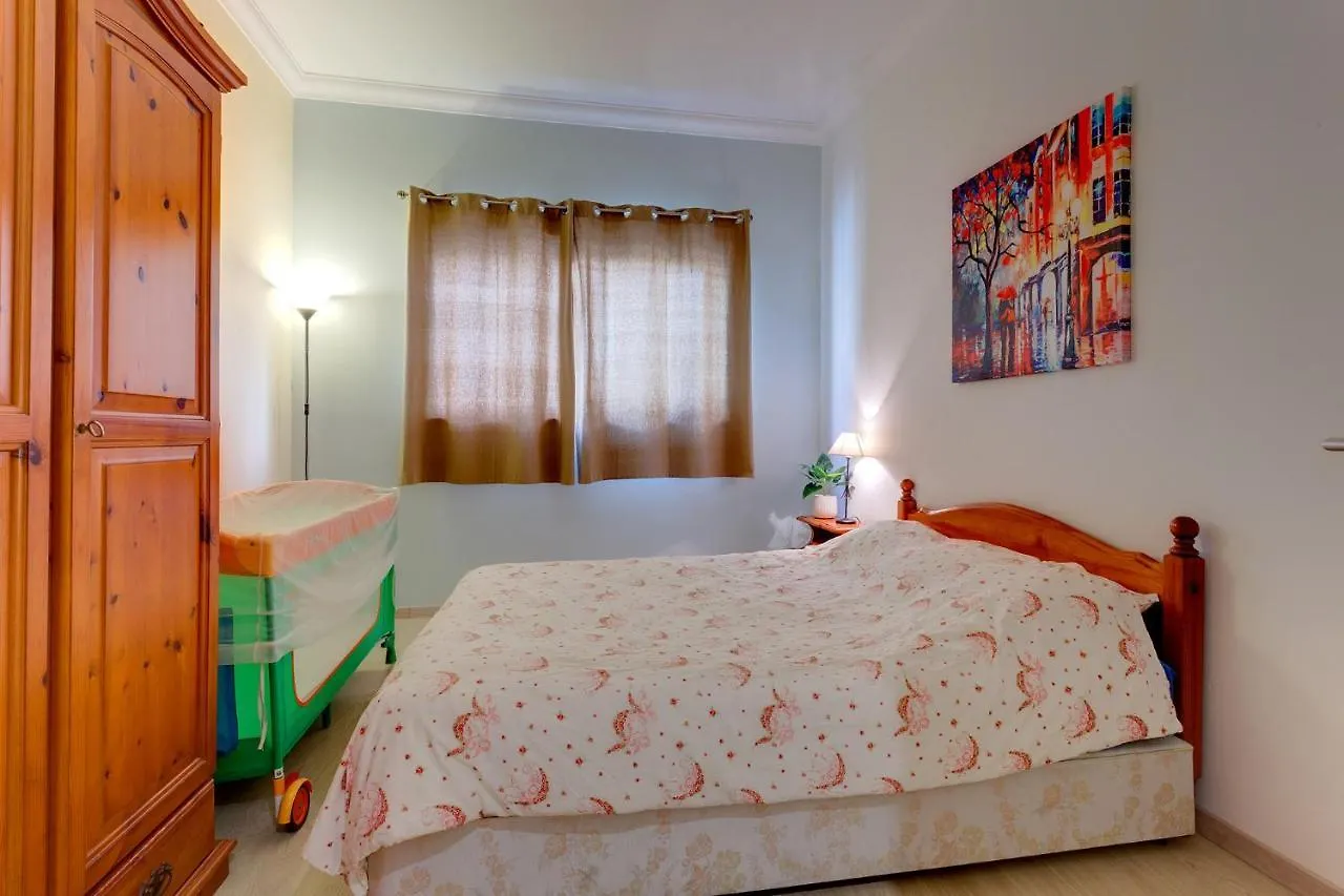 Central Apartment In St Julian'S, Perfect For Families San Julián